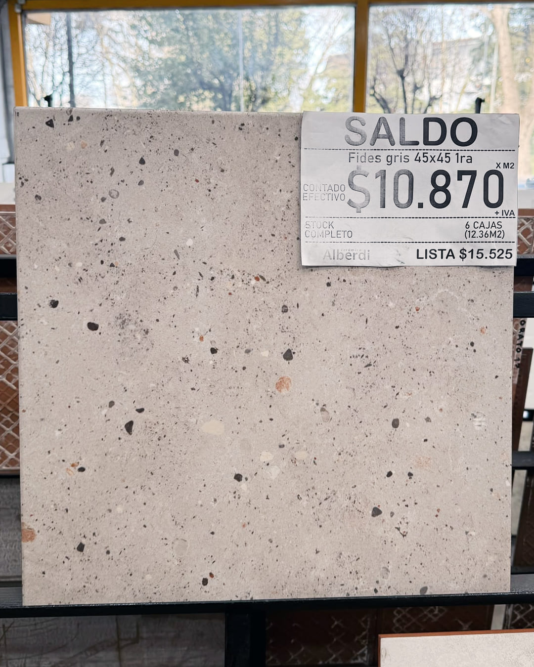 Saldos - Feed_0005_Capa 10